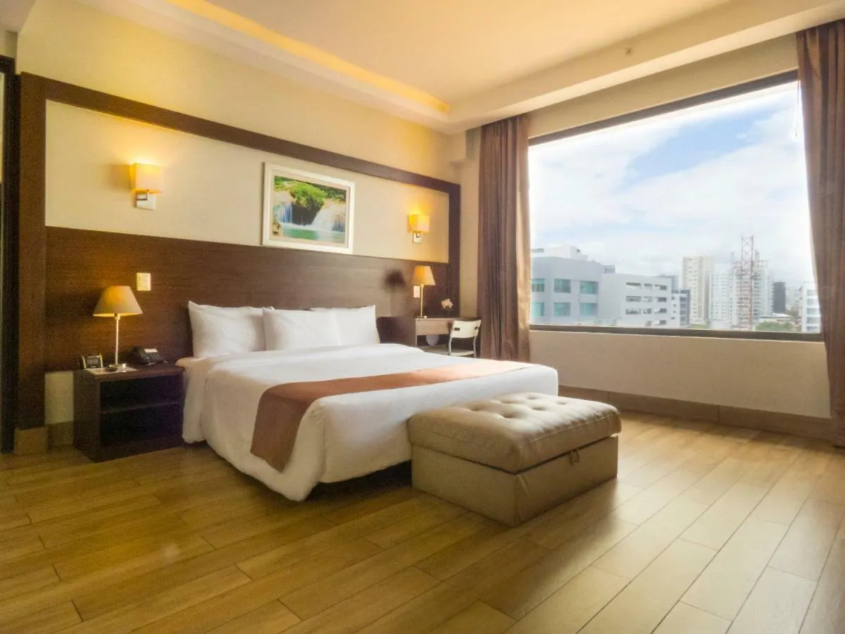 Weston Suites Hotel Santo Domingo 4*,  Dominikanische Republik